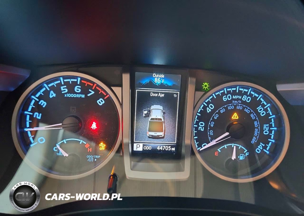2022 Toyota Tacoma Sr5 V6 VIN:3TMAZ5CNXNM162897 - 9