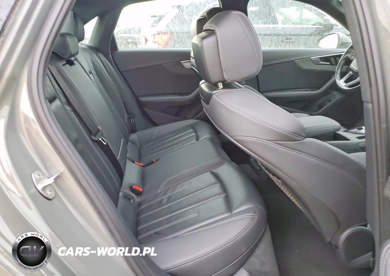 2023 Audi A4 Premium Plus 45 VIN:WAUEAAF47PN002146 - 10