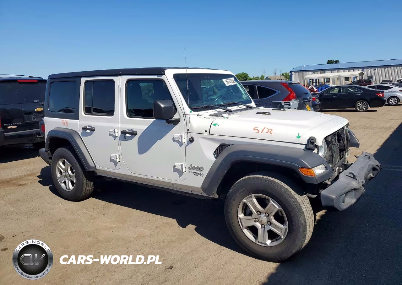 2018 Jeep Wrangler Unlimited Sport VIN:1C4HJXDG9JW115887 - 4