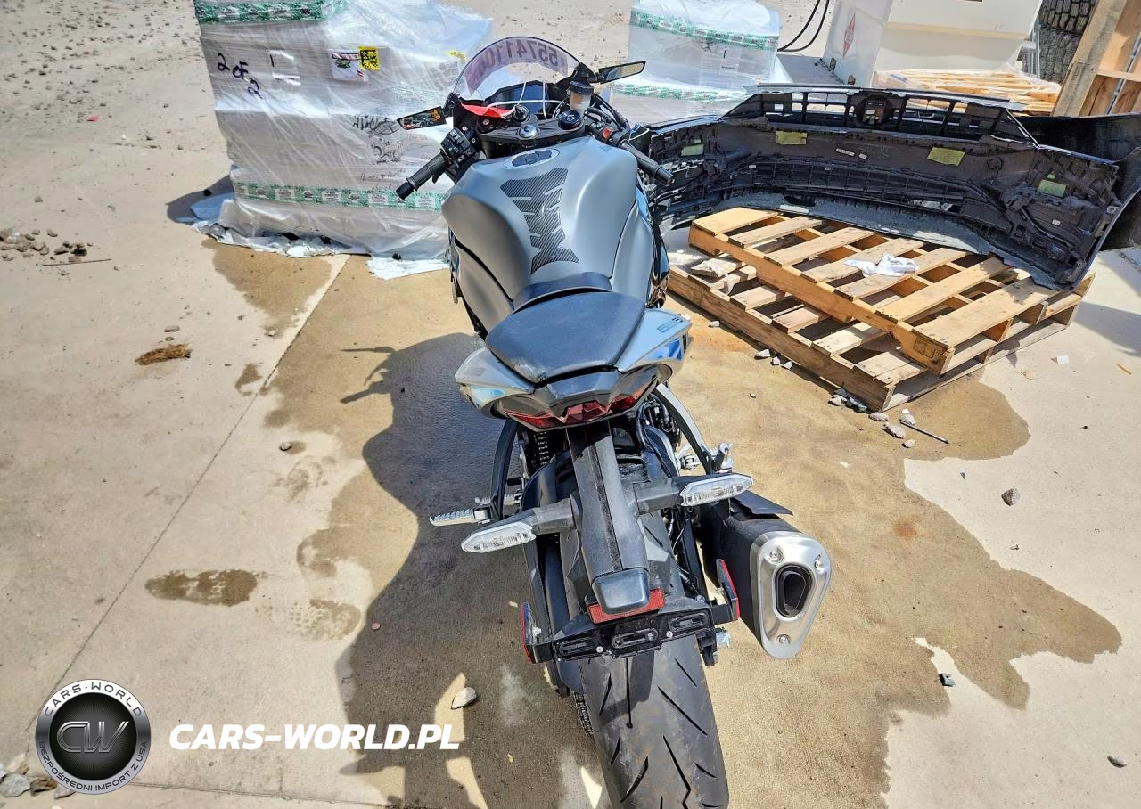 2025 Kawasaki Zx636 K VIN:JKBZXJK14SA009804 - 4