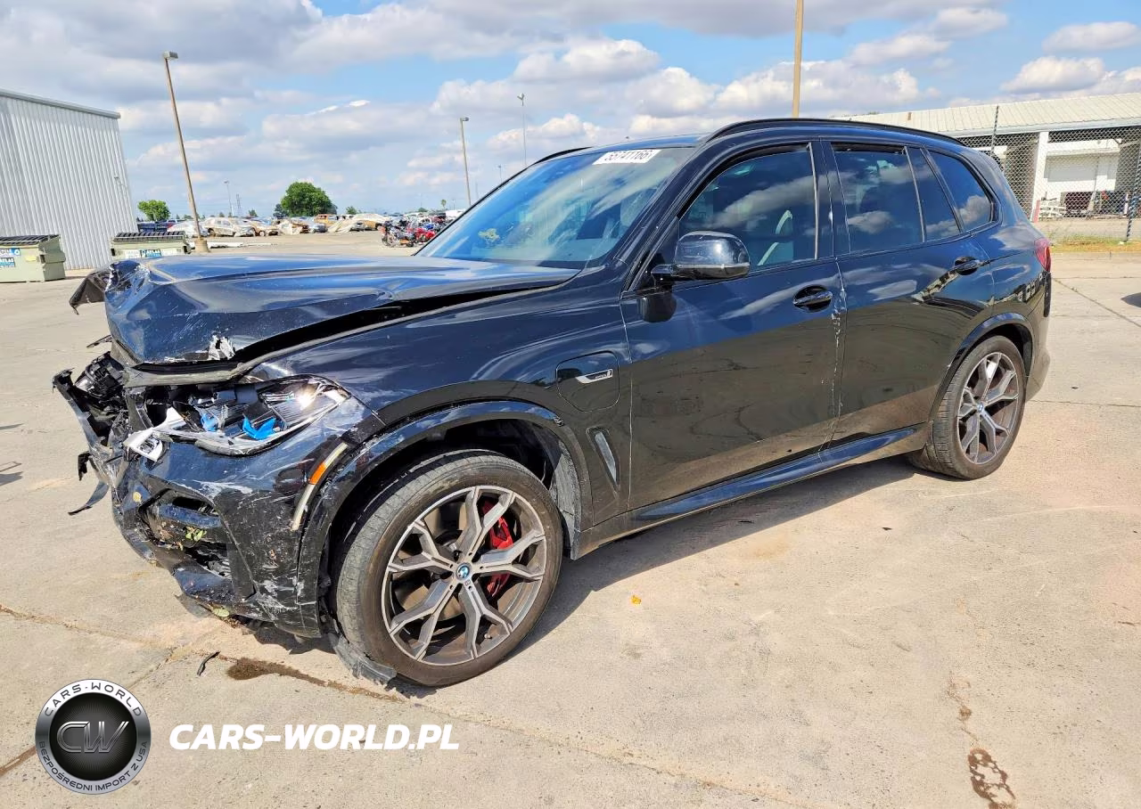 2023 BMW X5 xDrive45E – zdjęcie 1 z 12