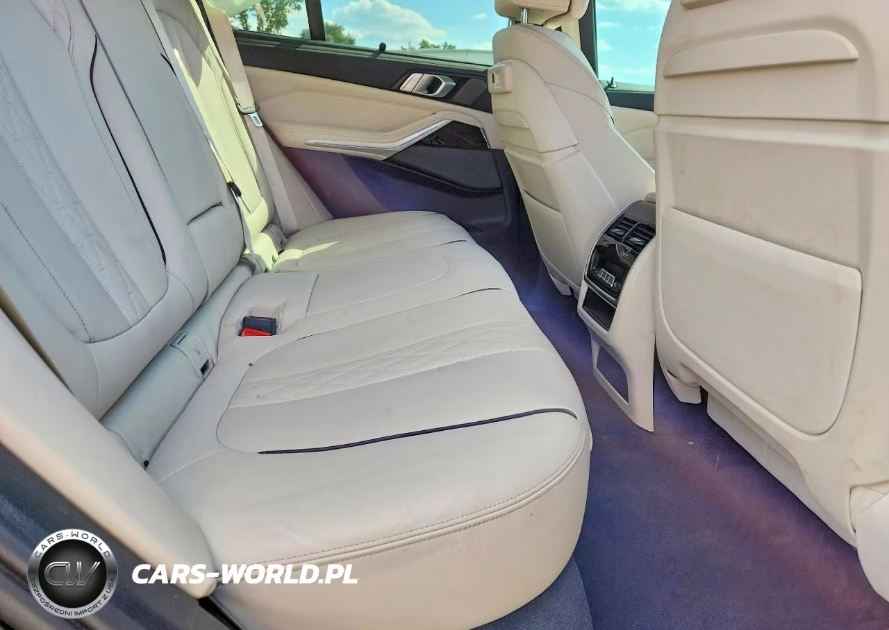 2023 BMW X5 xDrive45E VIN:5UXTA6C06P9R96515 - 10