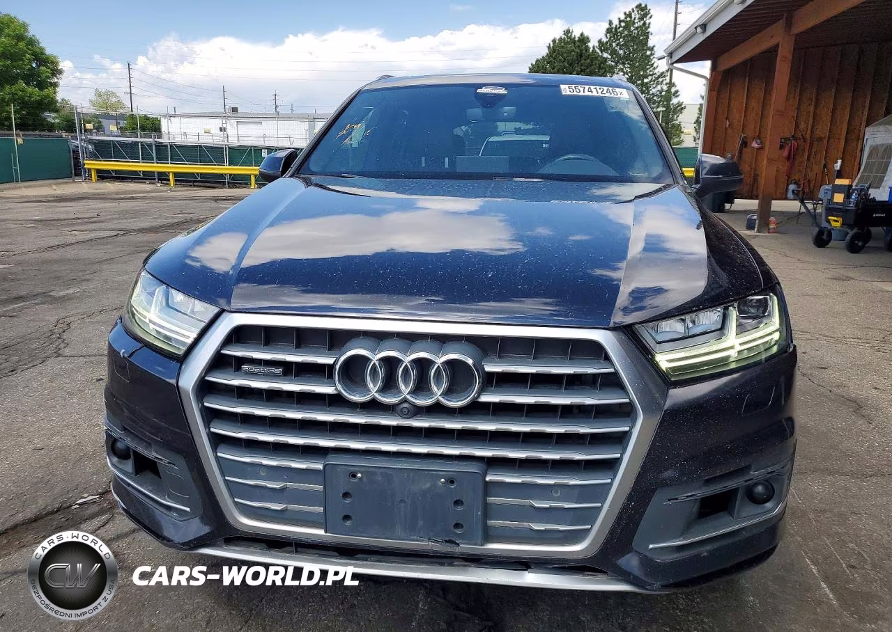2017 Audi Q7 Premium Plus VIN:WA1LAAF72HD024724 - 5