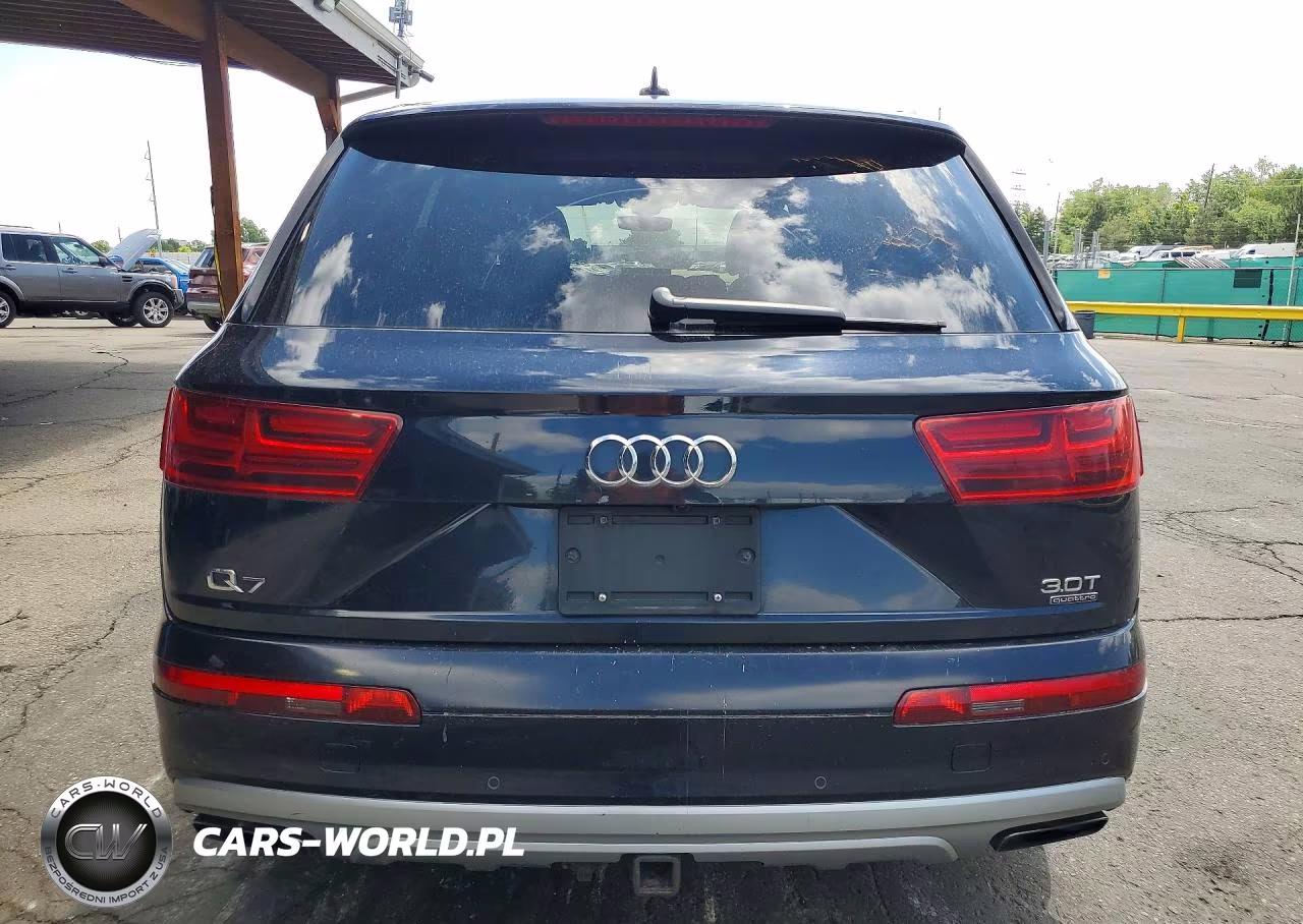 2017 Audi Q7 Premium Plus VIN:WA1LAAF72HD024724 - 6