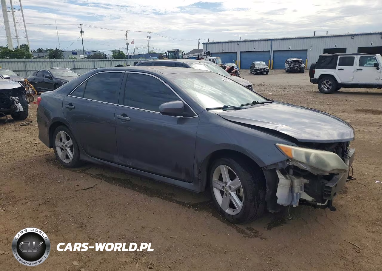 2012 Toyota Camry Se VIN:4T1BF1FK9CU047218 - 4