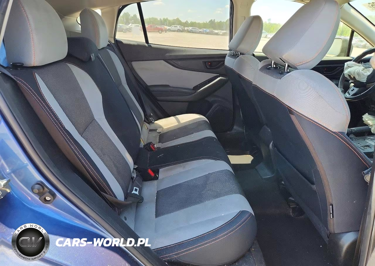 2018 Subaru Crosstrek Premium VIN:JF2GTABC7J8202969 - 10