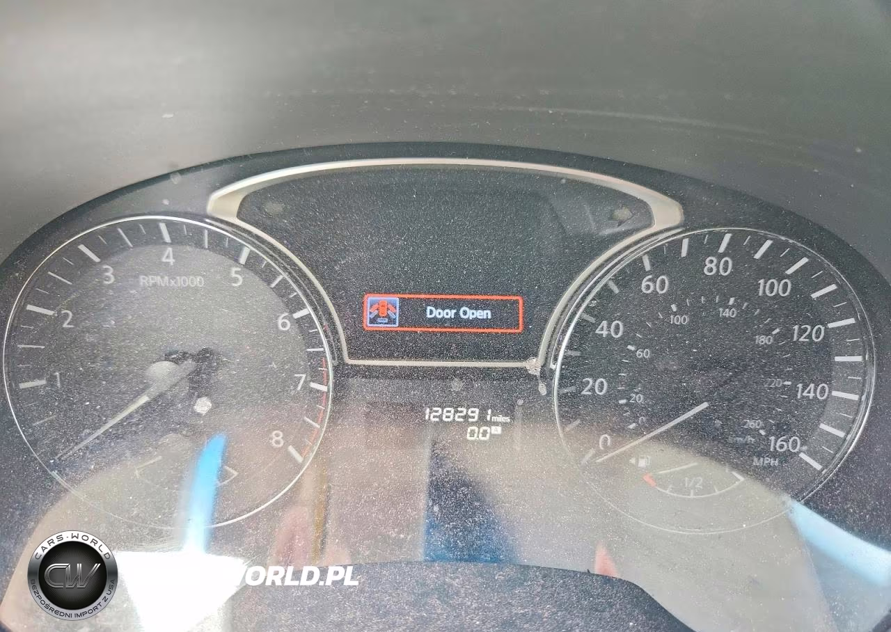 2013 Nissan Pathfinder S VIN:5N1AR2MMXDC655673 - 9