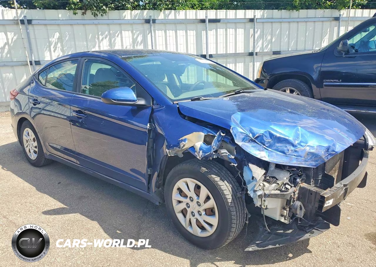 2019 Hyundai Elantra Se VIN:5NPD74LF2KH439792 - 4