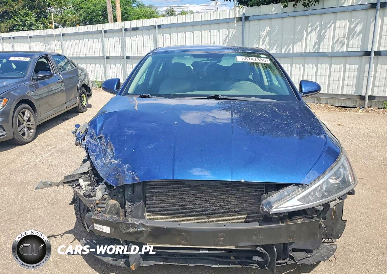 2019 Hyundai Elantra Se VIN:5NPD74LF2KH439792 - 5