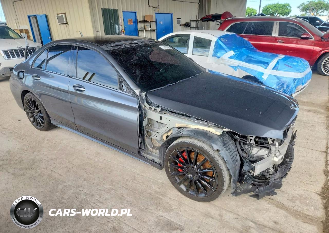 2018 Mercedes-Benz C 300 VIN:WDDWF4JB2JR398637 - 4