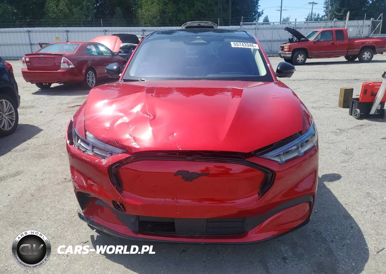 2023 Ford Mustang Mach-E Premium VIN:3FMTK3SU7PMA70915 - 5