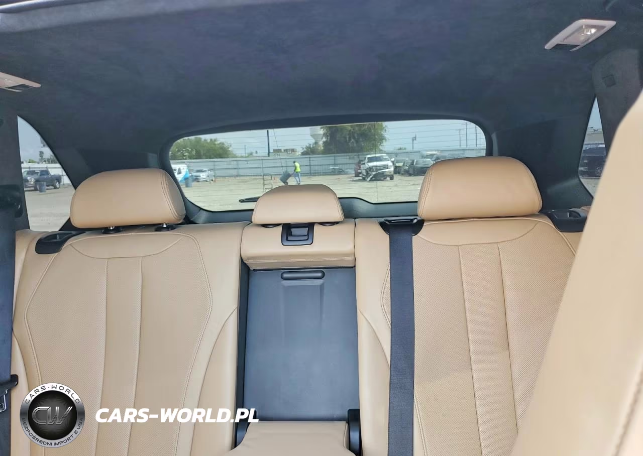 2016 BMW X5 M VIN:5YMKT6C57G0C89747 - 10
