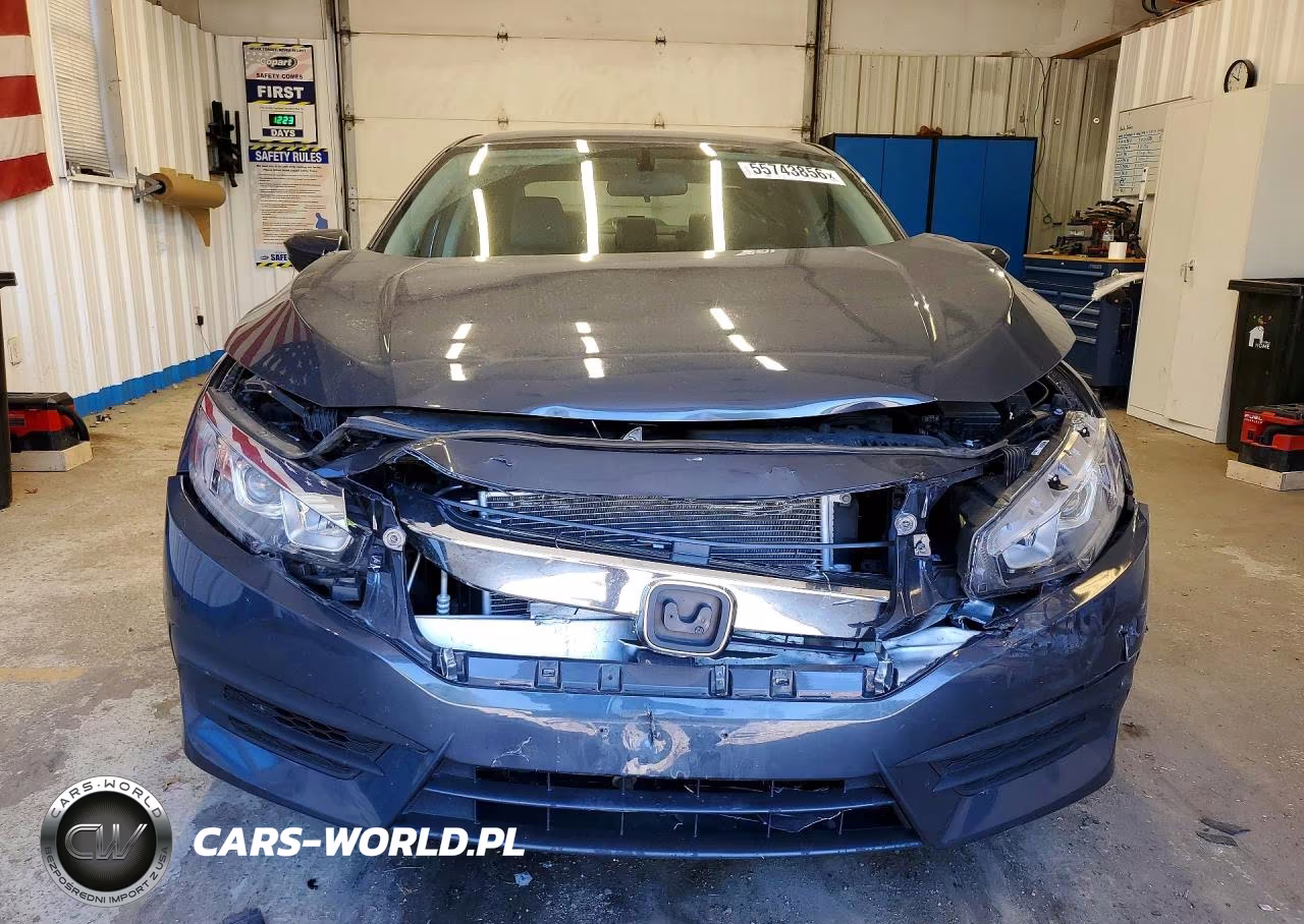 2018 Honda Civic Lx VIN:2HGFC2F53JH555359 - 5