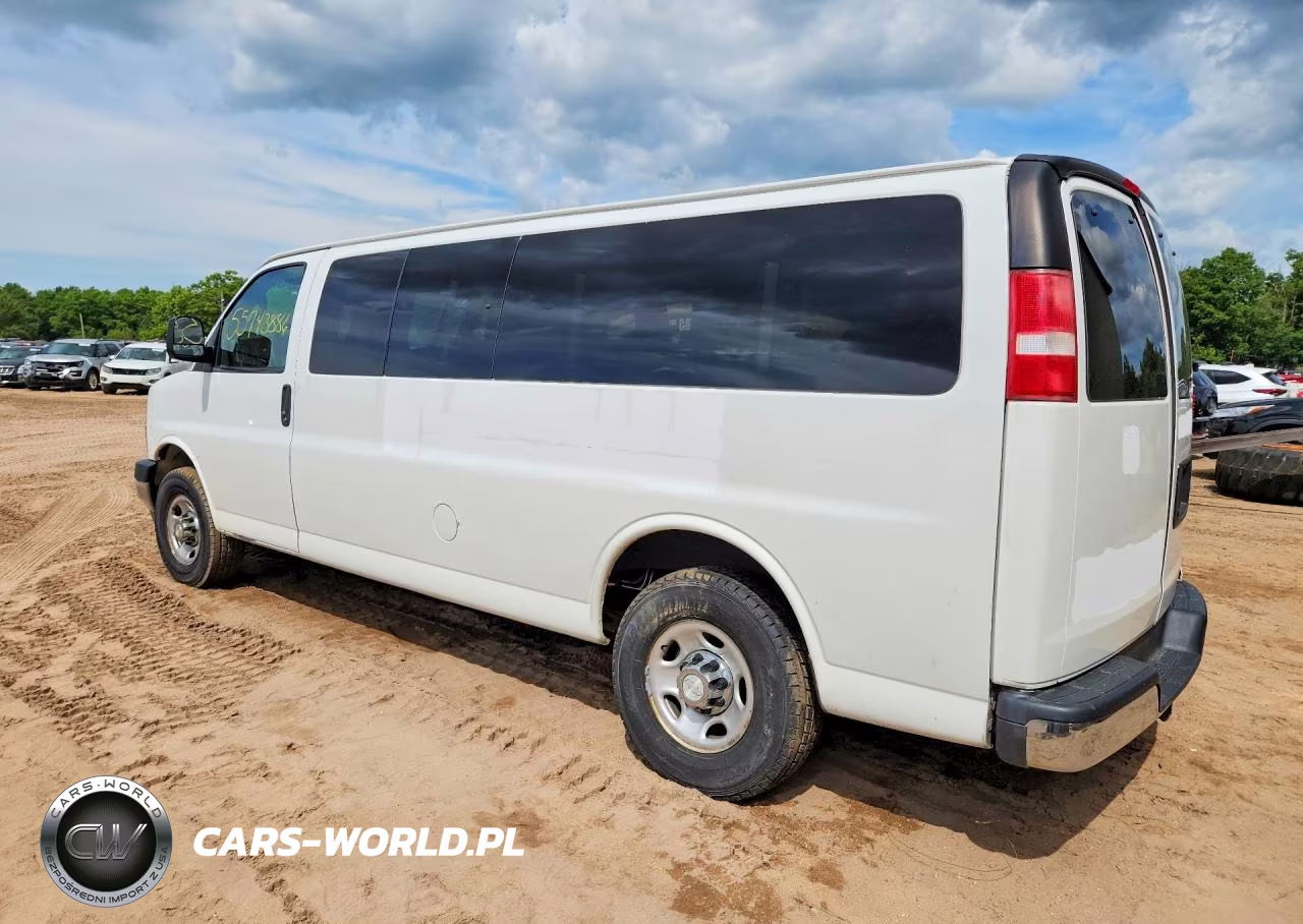 2017 Chevrolet Express G3500 Lt VIN:1GAZGPFGXH1336320 - 2