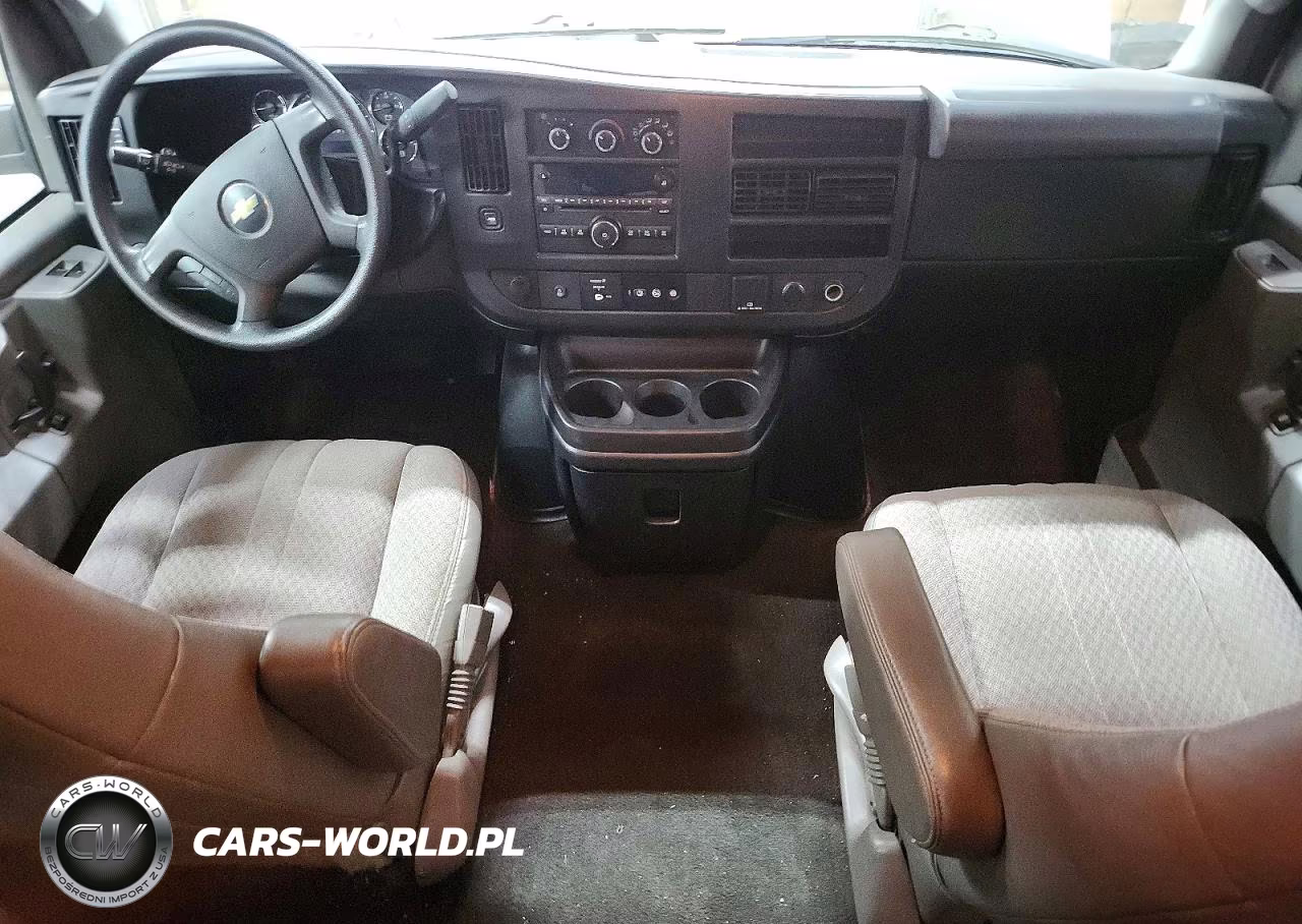 2017 Chevrolet Express G3500 Lt VIN:1GAZGPFGXH1336320 - 8