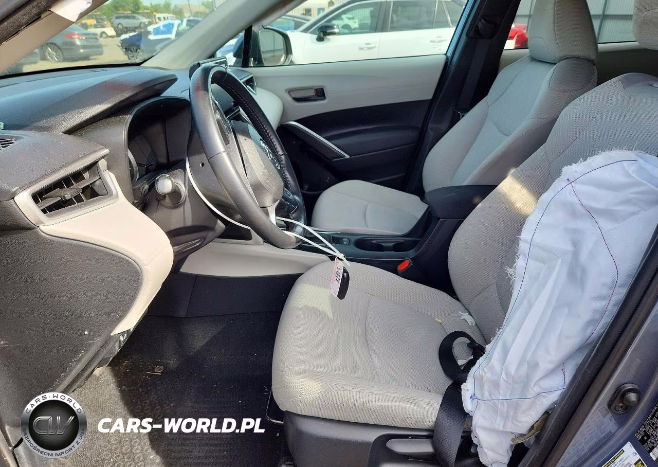2022 Toyota Corolla Cross Le VIN:7MUCAABG7NV030360 - 7