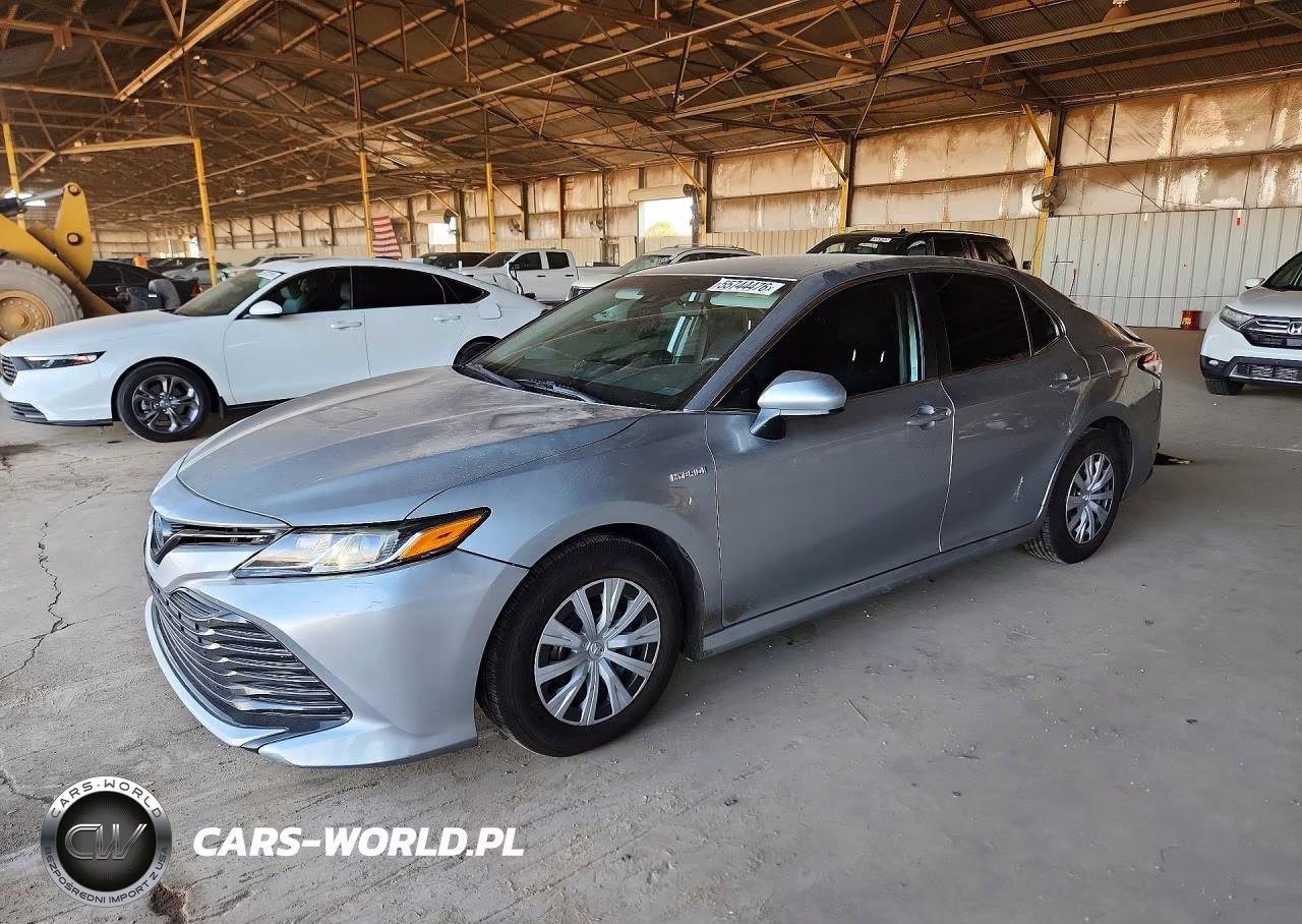2020 Toyota Camry Le