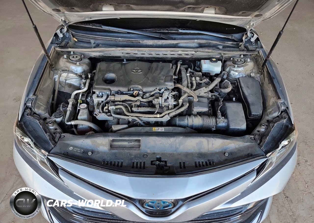 2020 Toyota Camry Le VIN:4T1C31AK9LU545777 - 11