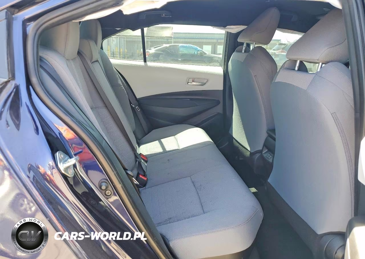 2026 Toyota Corolla Hybrid Se VIN:JTDBCMFE2T3114983 - 10