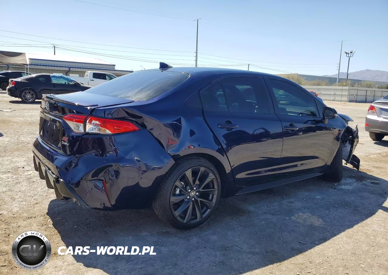 2026 Toyota Corolla Hybrid Se VIN:JTDBCMFE2T3114983 - 3