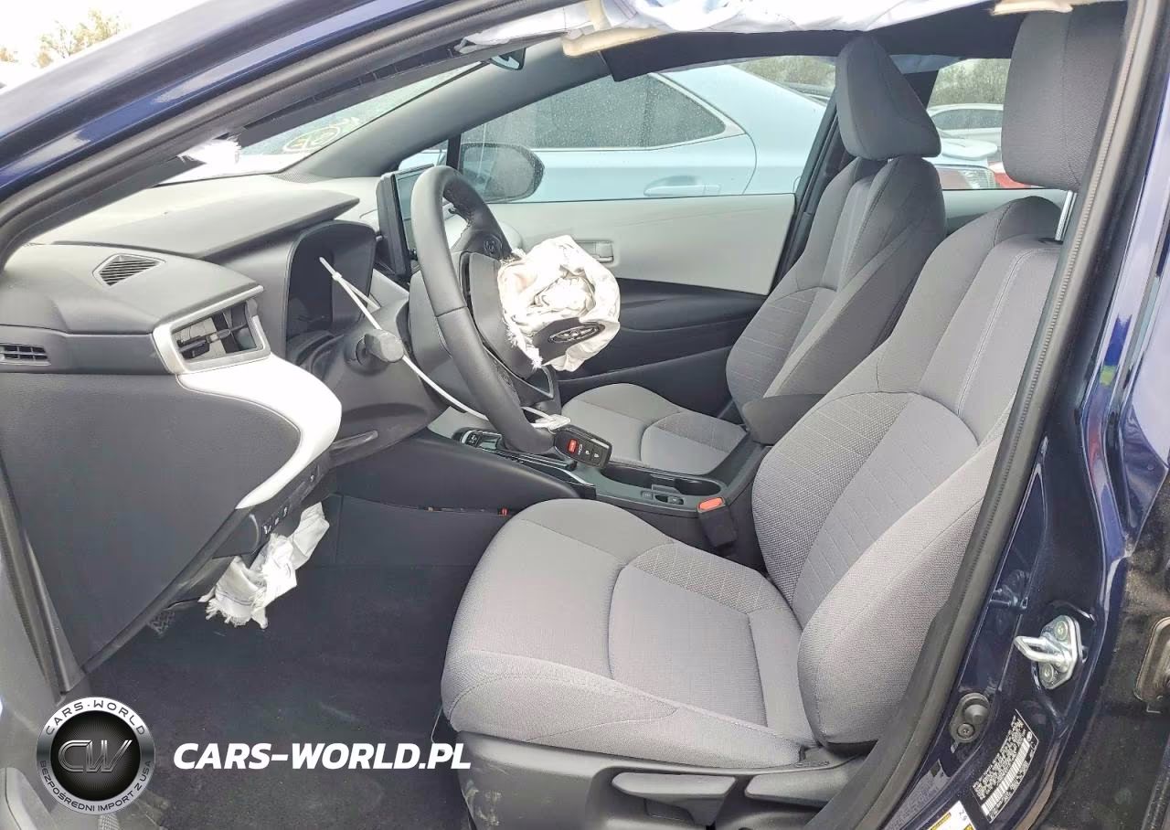 2026 Toyota Corolla Hybrid Se VIN:JTDBCMFE2T3114983 - 7