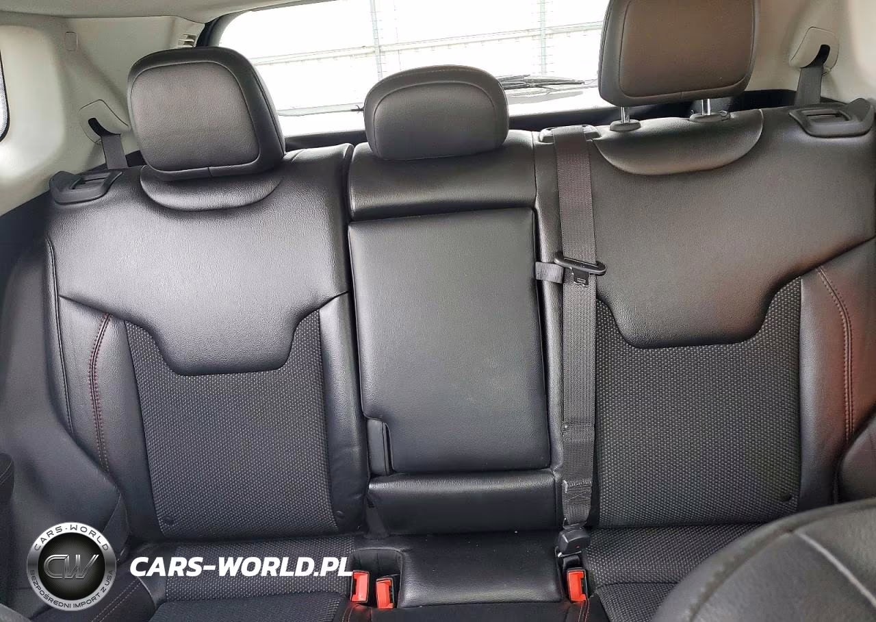 2020 Jeep Compass Trailhawk VIN:3C4NJDDB8LT163301 - 10