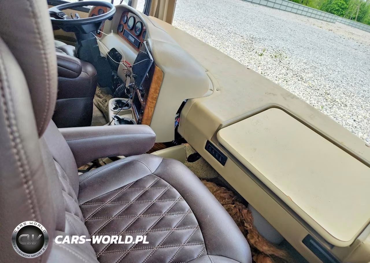 2015 Freightliner Chassis Xc VIN:4UZAAJDT6FCHC8175 - 5
