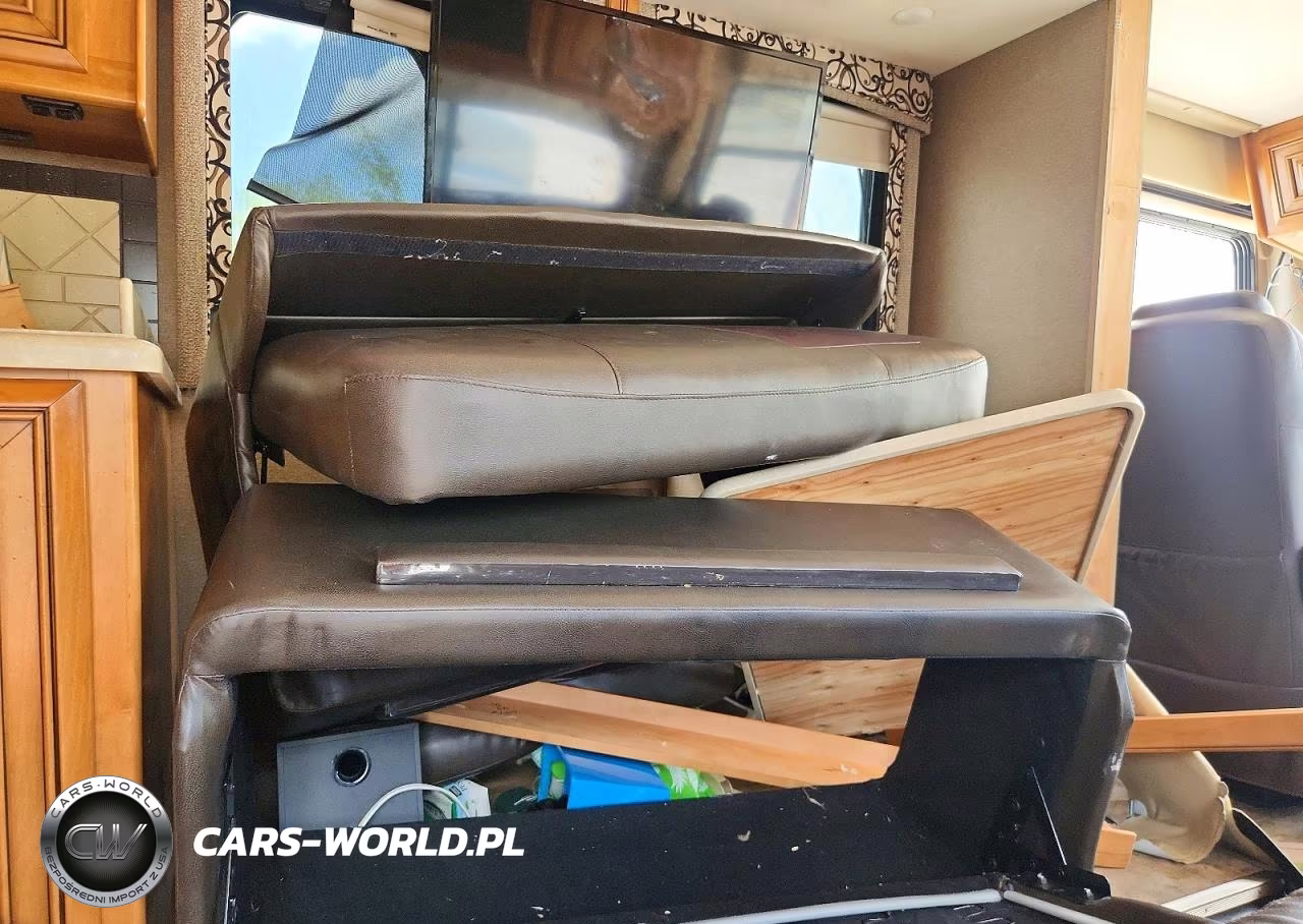 2015 Freightliner Chassis Xc VIN:4UZAAJDT6FCHC8175 - 6