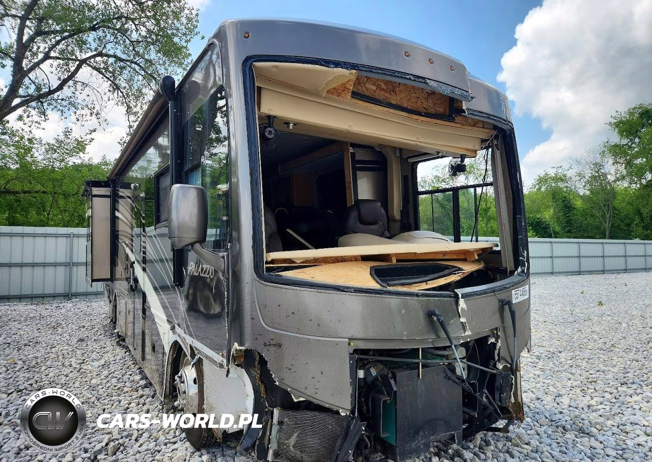 2015 Freightliner Chassis Xc VIN:4UZAAJDT6FCHC8175 - 9