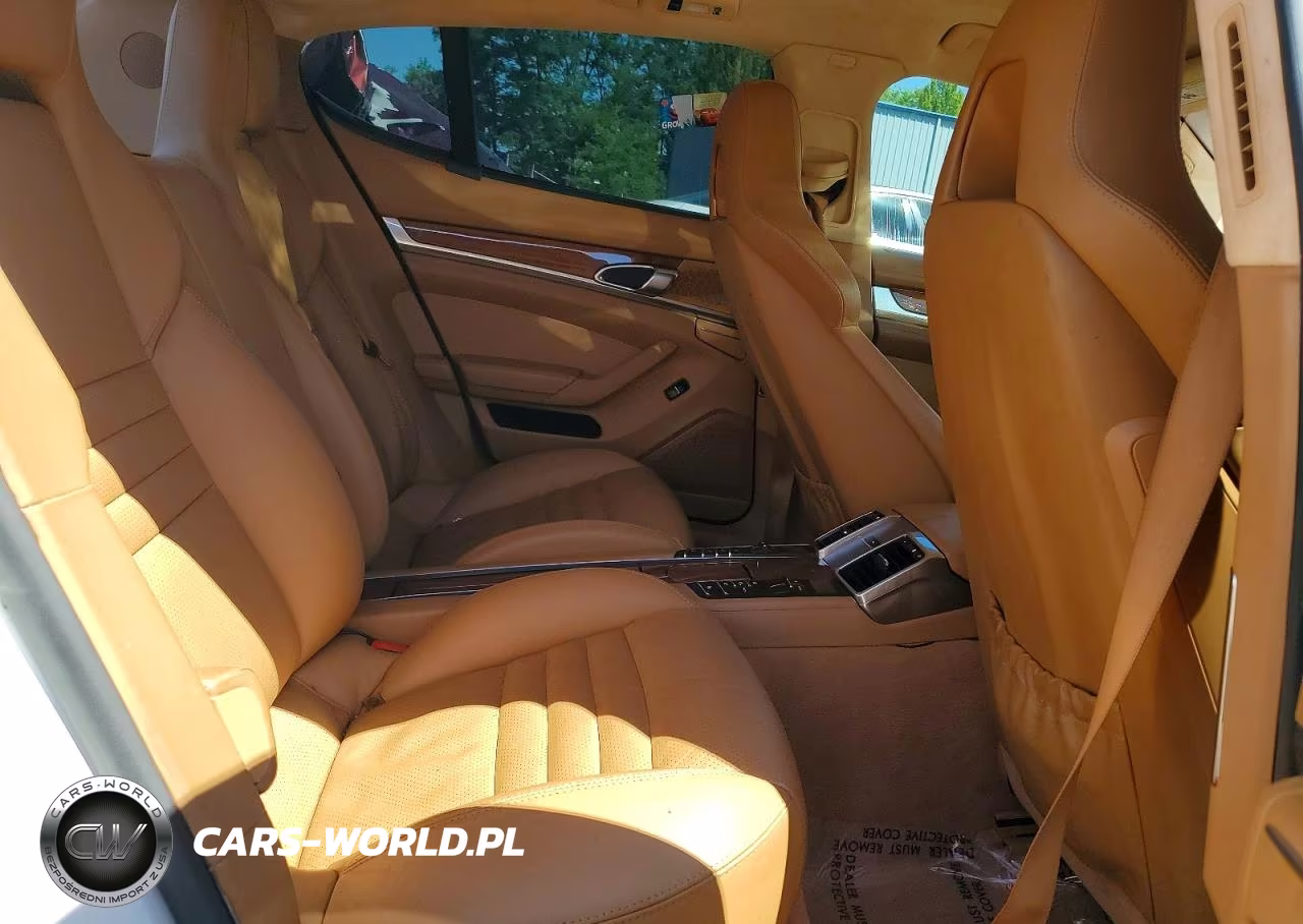 2011 Porsche Panamera Turbo VIN:WP0AC2A7XBL091024 - 10