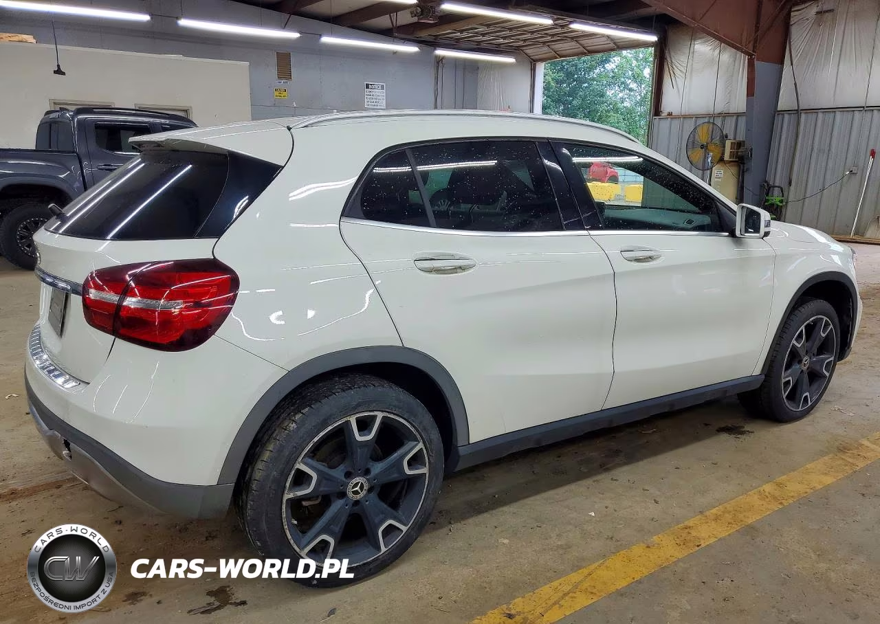 2018 Mercedes-Benz Gla 250 VIN:WDCTG4EB2JJ445033 - 3