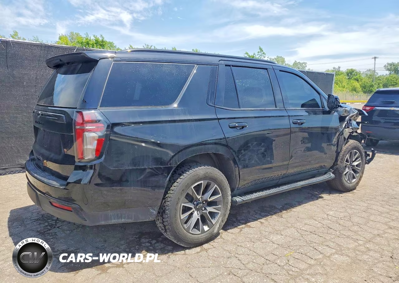 2023 Chevrolet Tahoe K1500 Z71 VIN:1GNSKPKD0PR185689 - 3