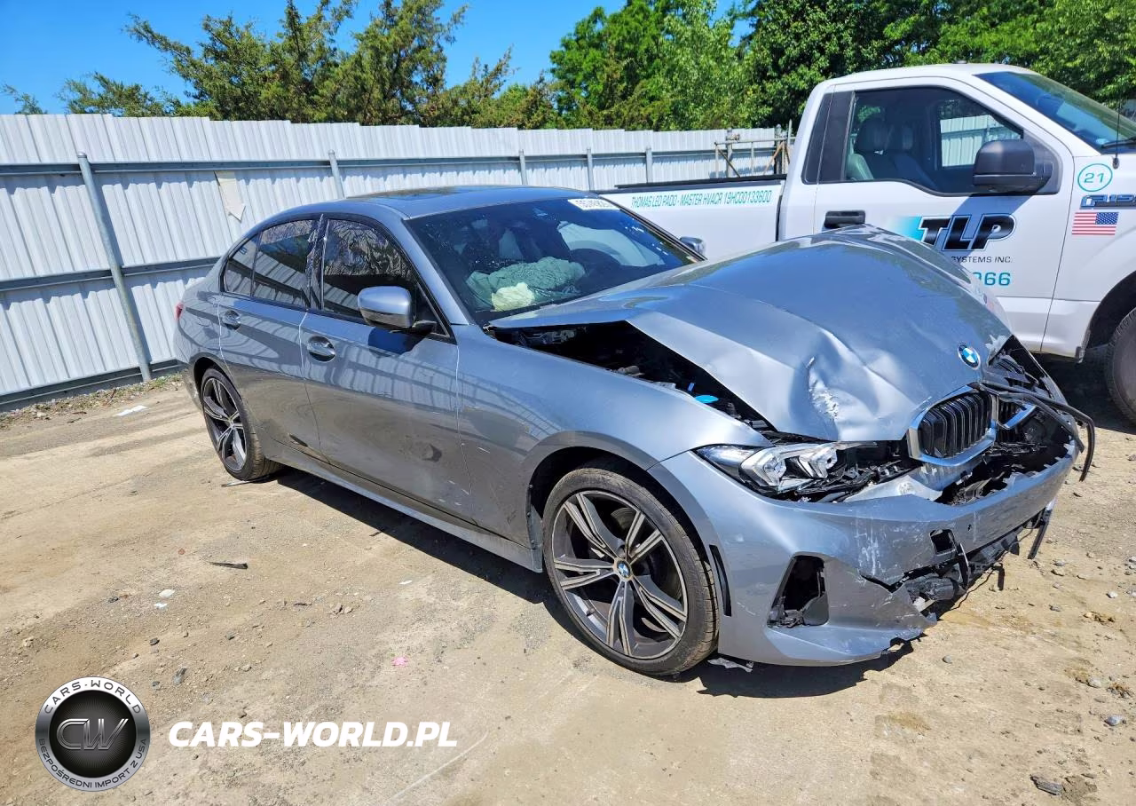 2023 BMW 330Xi VIN:3MW89FF08P8D09733 - 4