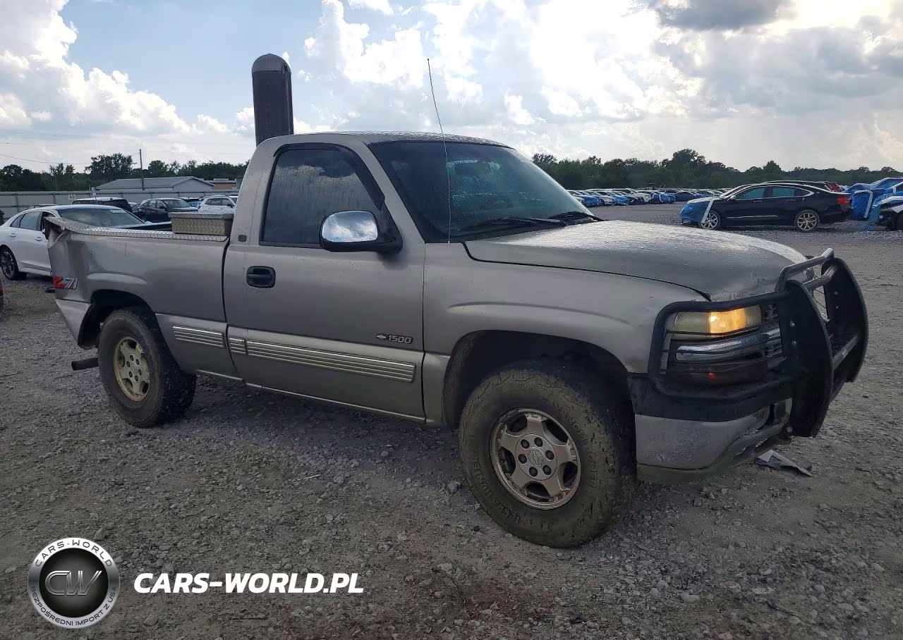 1999 Chevrolet Silverado K1500 VIN:1GCEK14T0XZ103516 - 4
