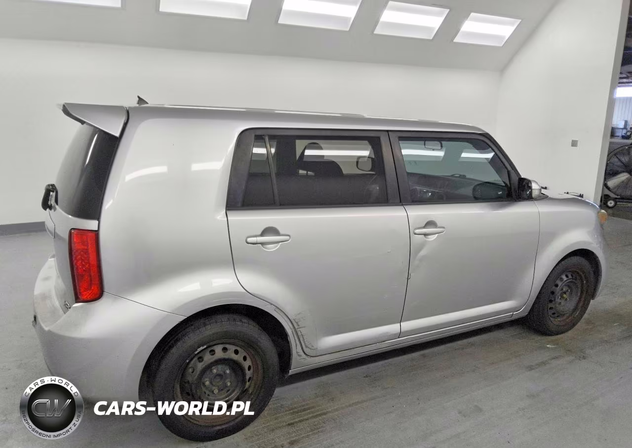 2008 Toyota Scion Xb VIN:JTLKE50EX81016963 - 3