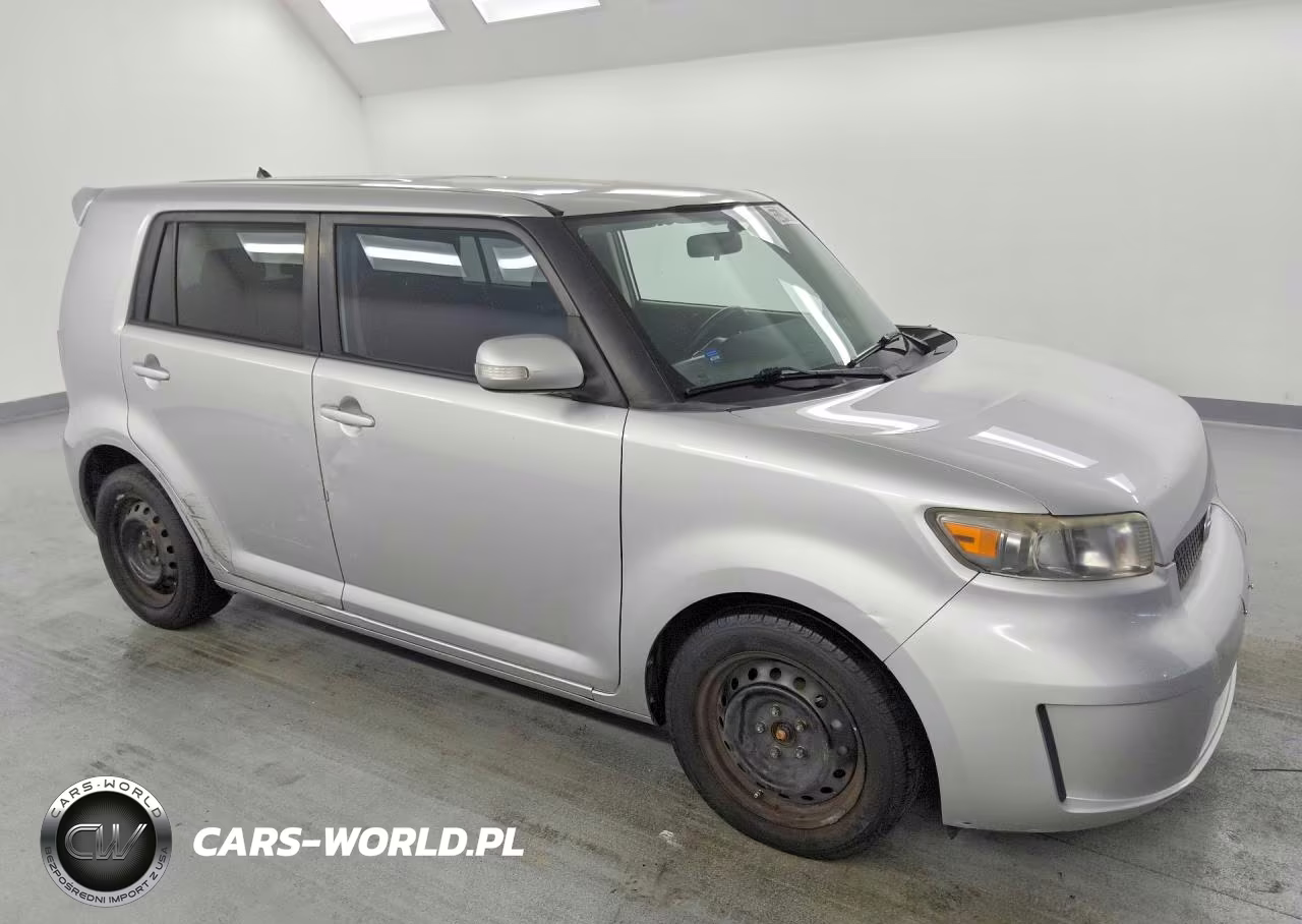 2008 Toyota Scion Xb VIN:JTLKE50EX81016963 - 4