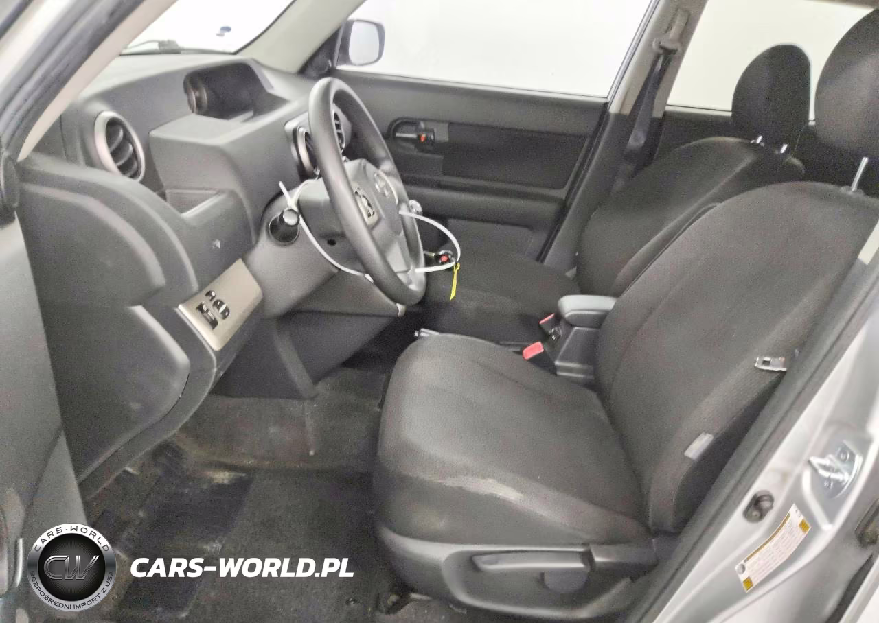 2008 Toyota Scion Xb VIN:JTLKE50EX81016963 - 7