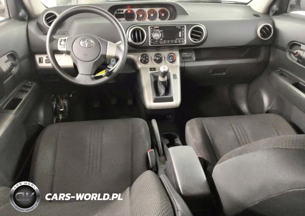 2008 Toyota Scion Xb VIN:JTLKE50EX81016963 - 8