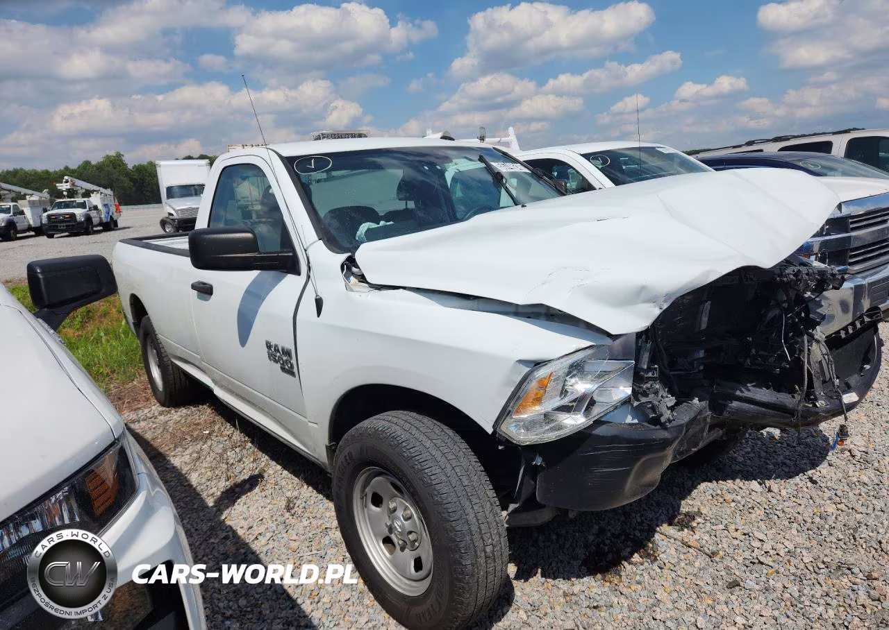 2023 Ram 1500 Classic Tradesman VIN:3C6JR6DG5PG655207 - 4