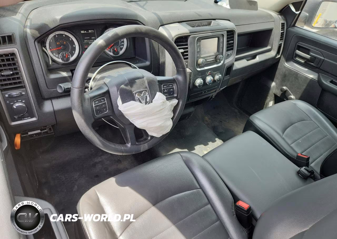 2023 Ram 1500 Classic Tradesman VIN:3C6JR6DG5PG655207 - 8