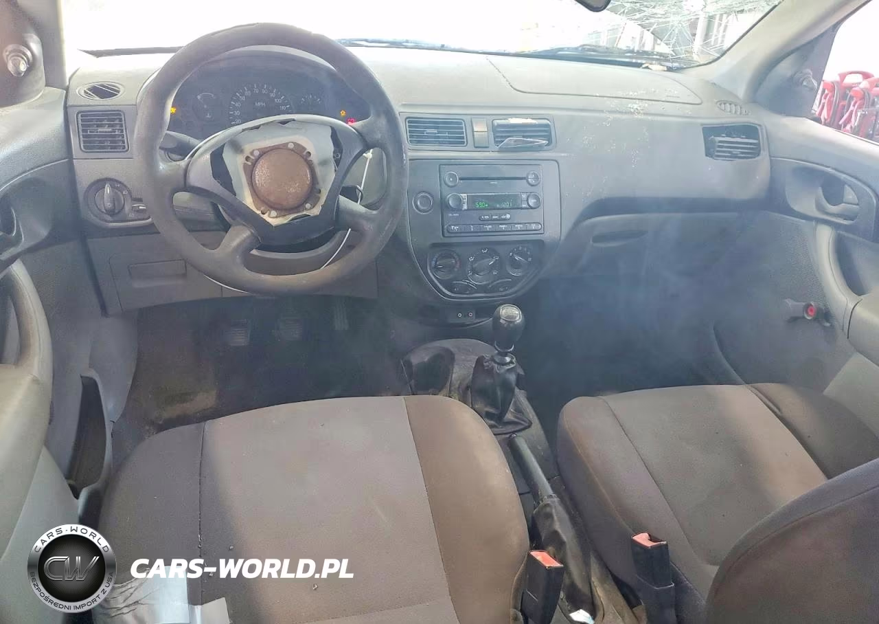 2007 Ford Focus VIN:1FAHP34NX7W134016 - 8