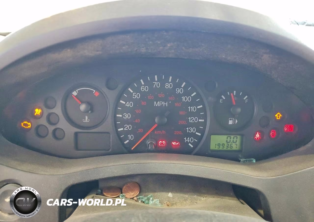 2007 Ford Focus VIN:1FAHP34NX7W134016 - 9
