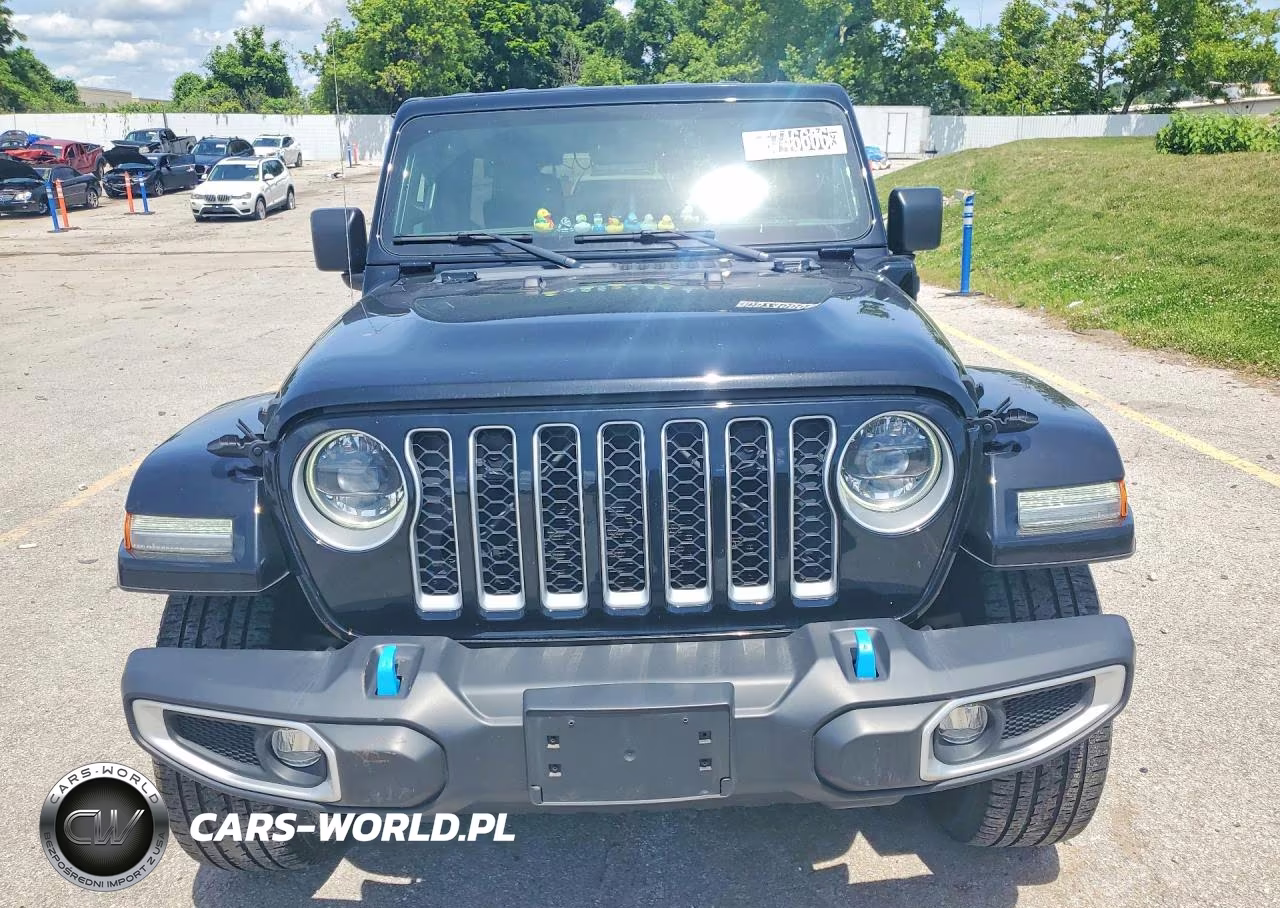 2023 Jeep Wrangler Sahara 4Xe VIN:1C4JJXP68PW553054 - 5