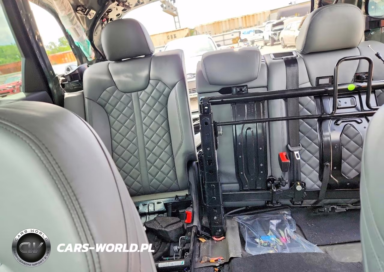 2018 Audi Sq5 Premium Plus VIN:WA1A4AFY9J2131391 - 10