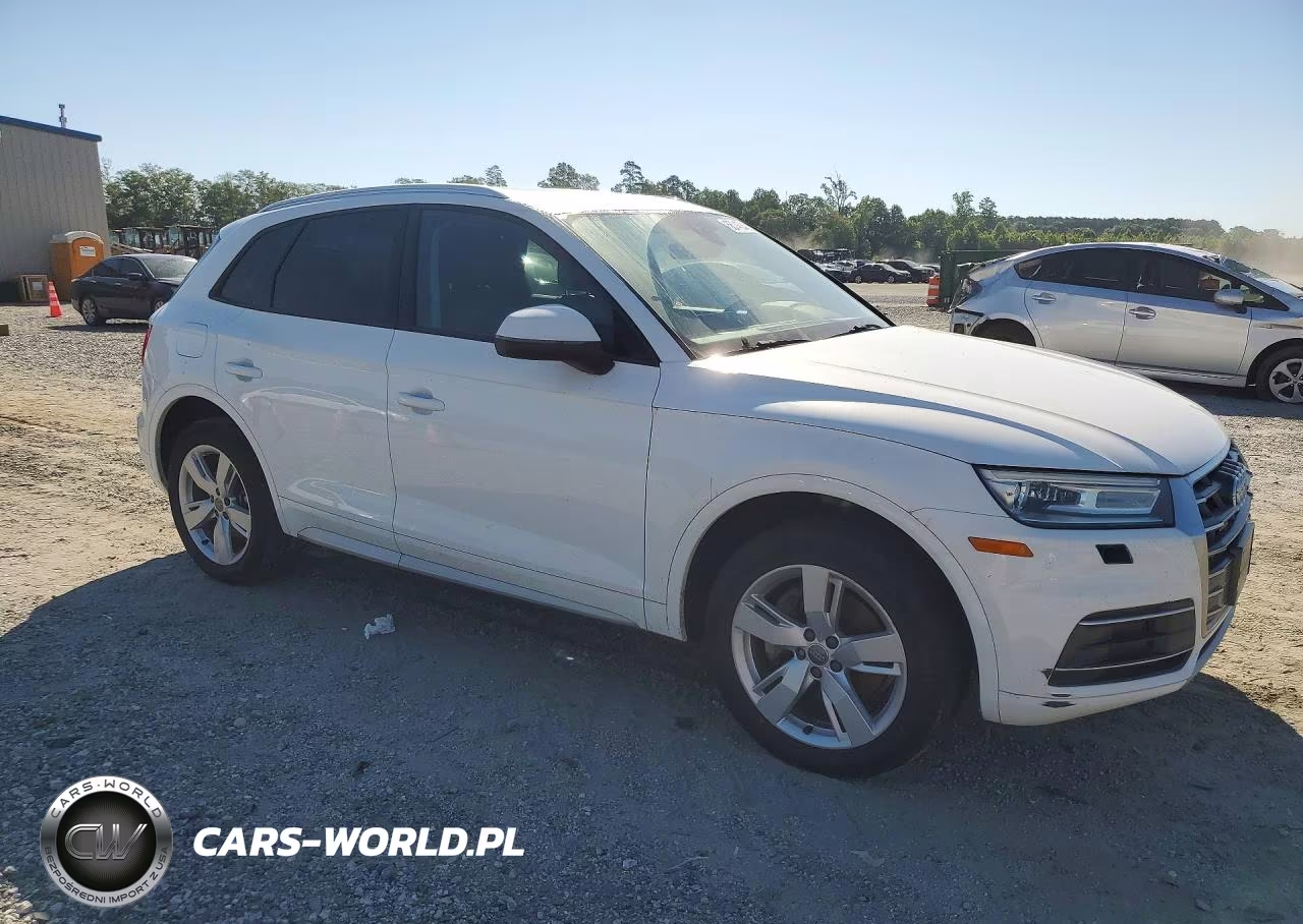 2018 Audi Q5 Premium VIN:WA1ANAFY9J2017291 - 4