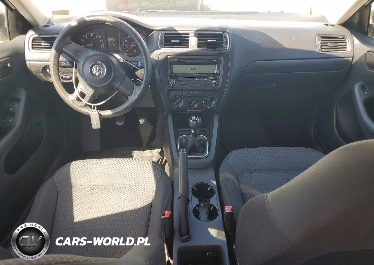 2011 Volkswagen Jetta Base 4D Sedan VIN:3VW1K7AJ0BM346500 - 8