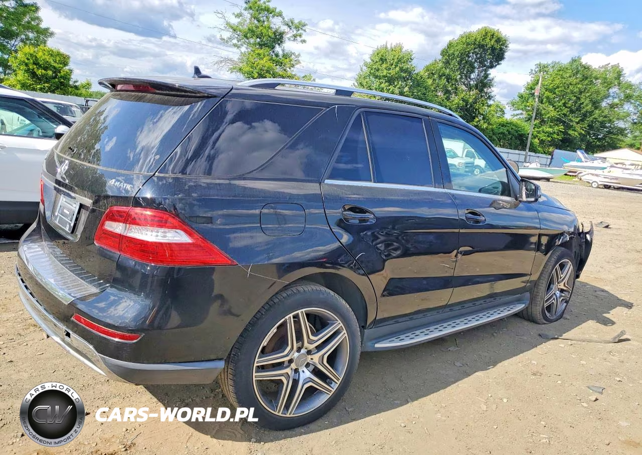 2015 Mercedes-Benz Ml 350 4Matic VIN:4JGDA5HB8FA445344 - 3