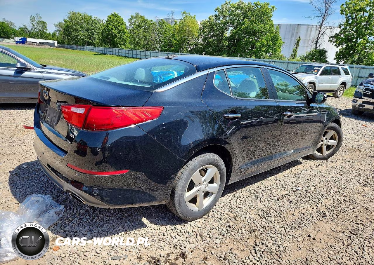 2015 Kia Optima Lx VIN:5XXGM4A78FG369010 - 3