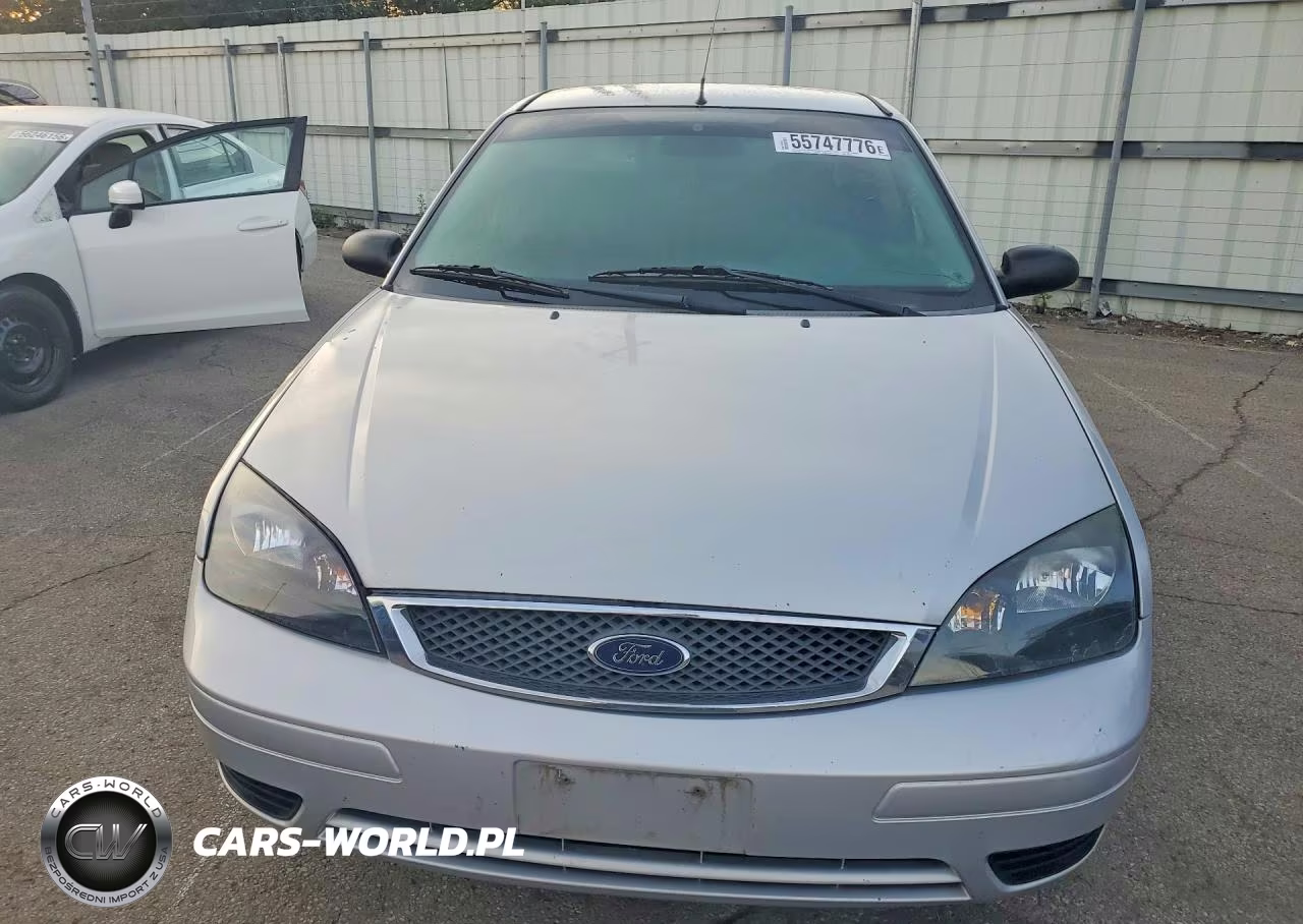 2005 Ford Focus Zx4 VIN:1FAFP34N05W220410 - 5