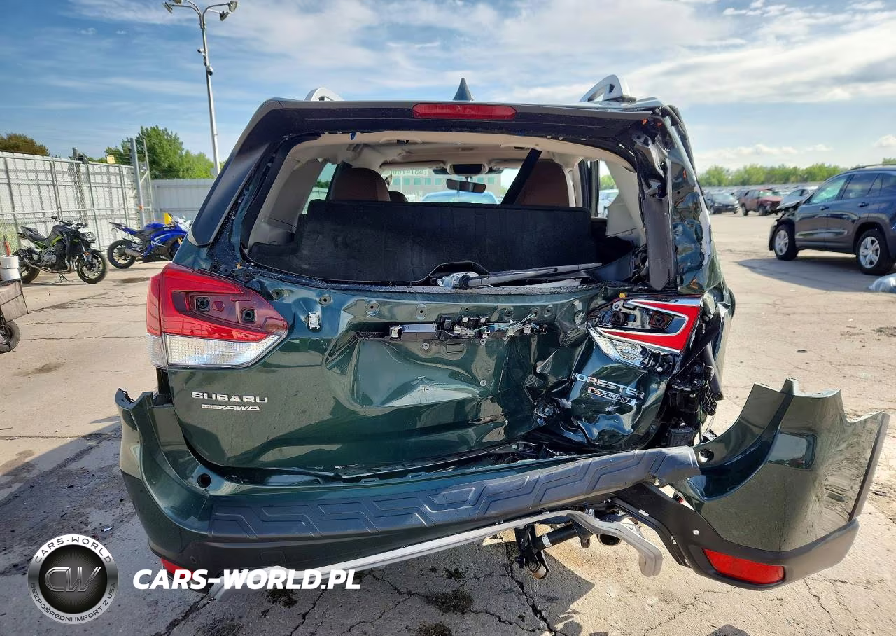 2023 Subaru Forester Touring VIN:JF2SKARC9PH523200 - 6
